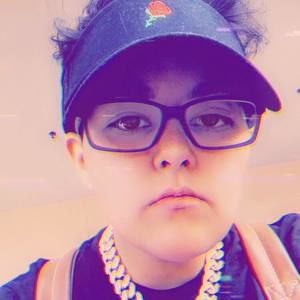 Meet your Posher, Marisol